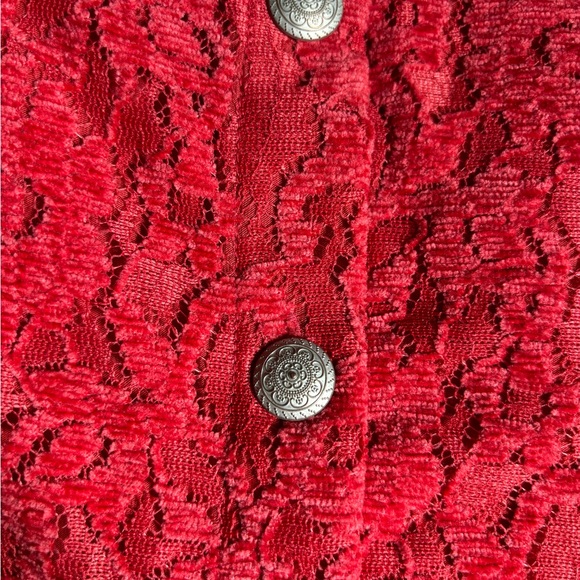 FREE PEOPLE Red Floral Velvet & Lace Button Front Vest Top Medium NWT - Picture 8 of 12
